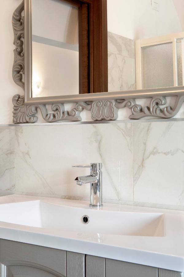 Residenza Cappelli - Affittacamere San Demetrio ne' Vestini Ngoại thất bức ảnh
